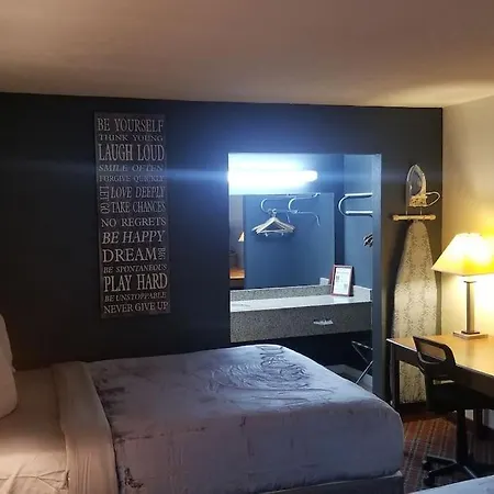 Osu King Bed Hotel Room 109 Wi-Fi Booking Stillwater Exterior photo